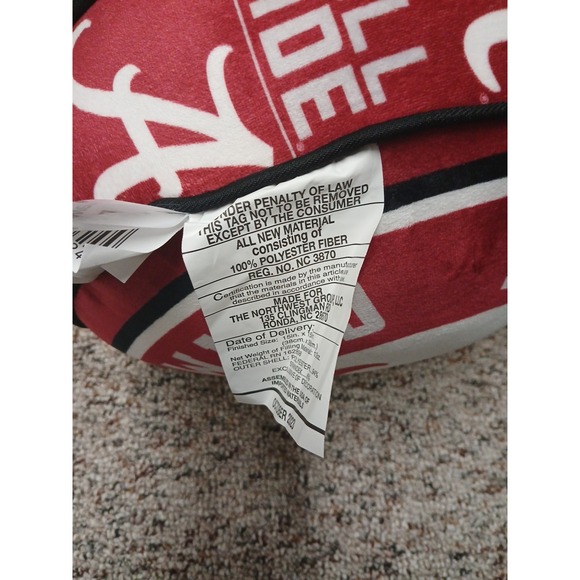 Alabama Crimson Tide Cloud to Go Style Pillow [NEW] NCAA Travel Neck Bed Bedding - Picture 3 of 4